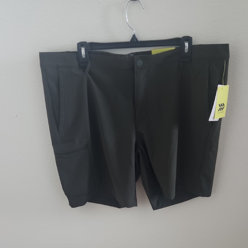 All in Motion Men's Cargo Golf Shorts